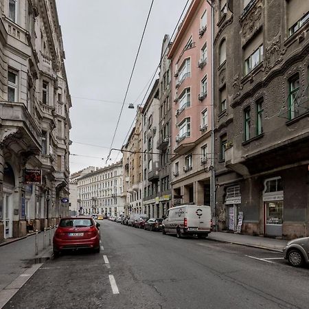Downtown Charm In Budapest Eksteriør bilde